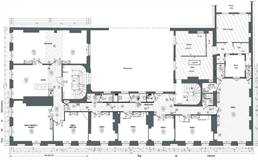 Bleecker – Fulton – bureaux – logement – hall - hôtel particulier – rénovation – réhabilitation – décoration – restructuration – patrimoine - ravalement - Carré d'Arch Architectes Associés